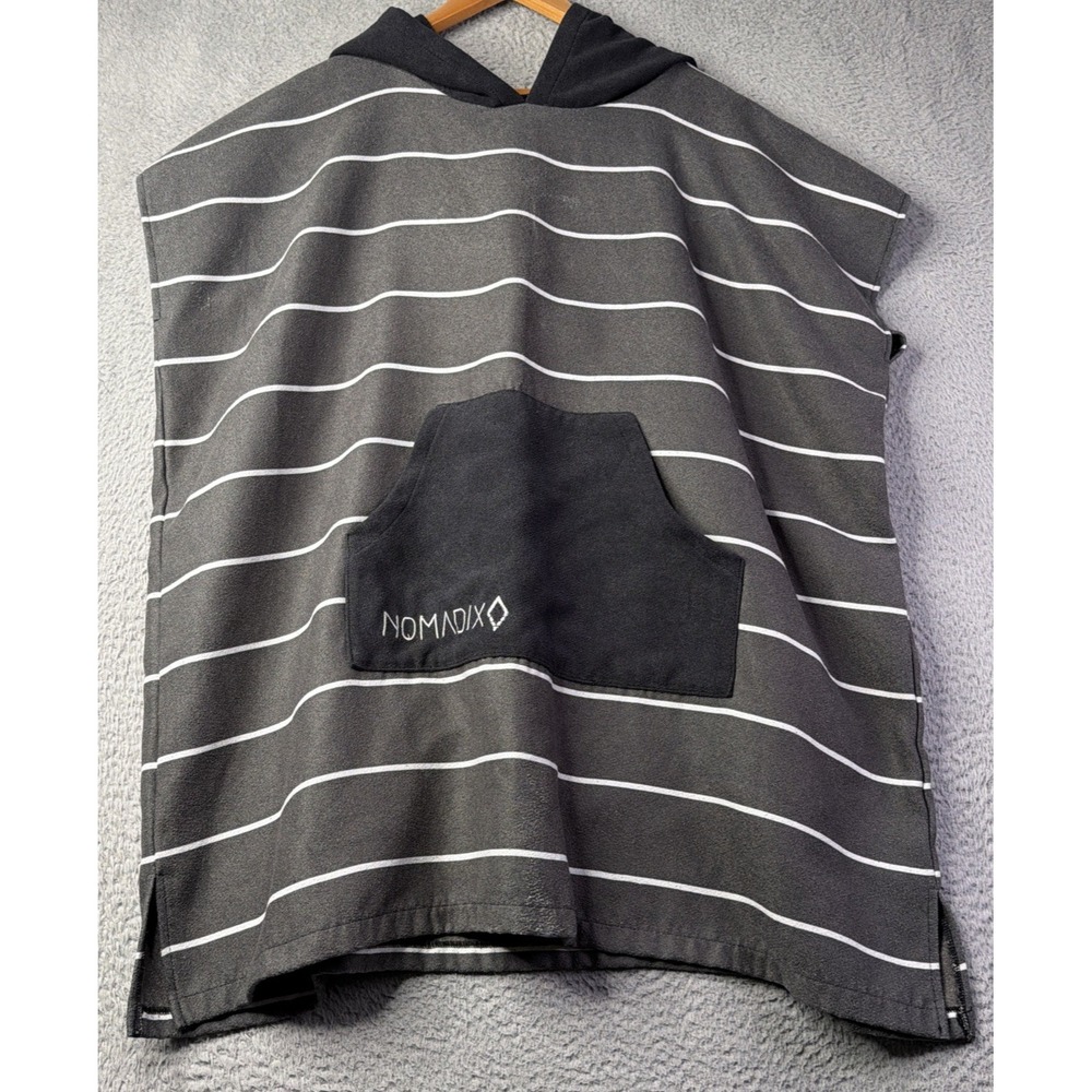 Nomadix Changing Poncho Mens One Size Hooded Gray Black White Beach Resort